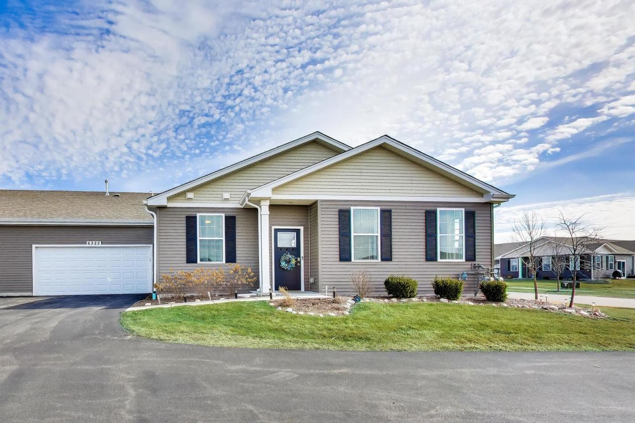 6322 Maple Glen Dr., Wonder Lake, IL 60097