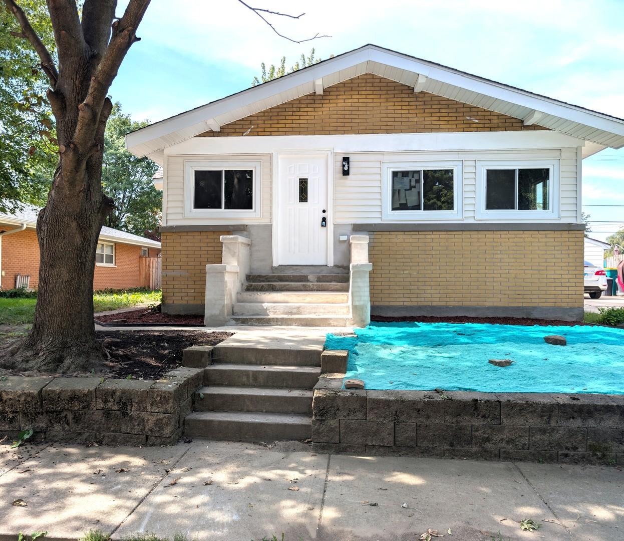 1211 Highland Ave., Joliet, IL 60435