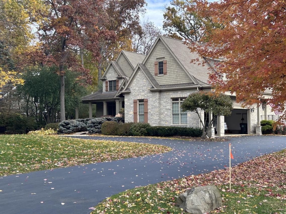 4410 Woodland Hollow Tr., Prairie Grove, IL 60012