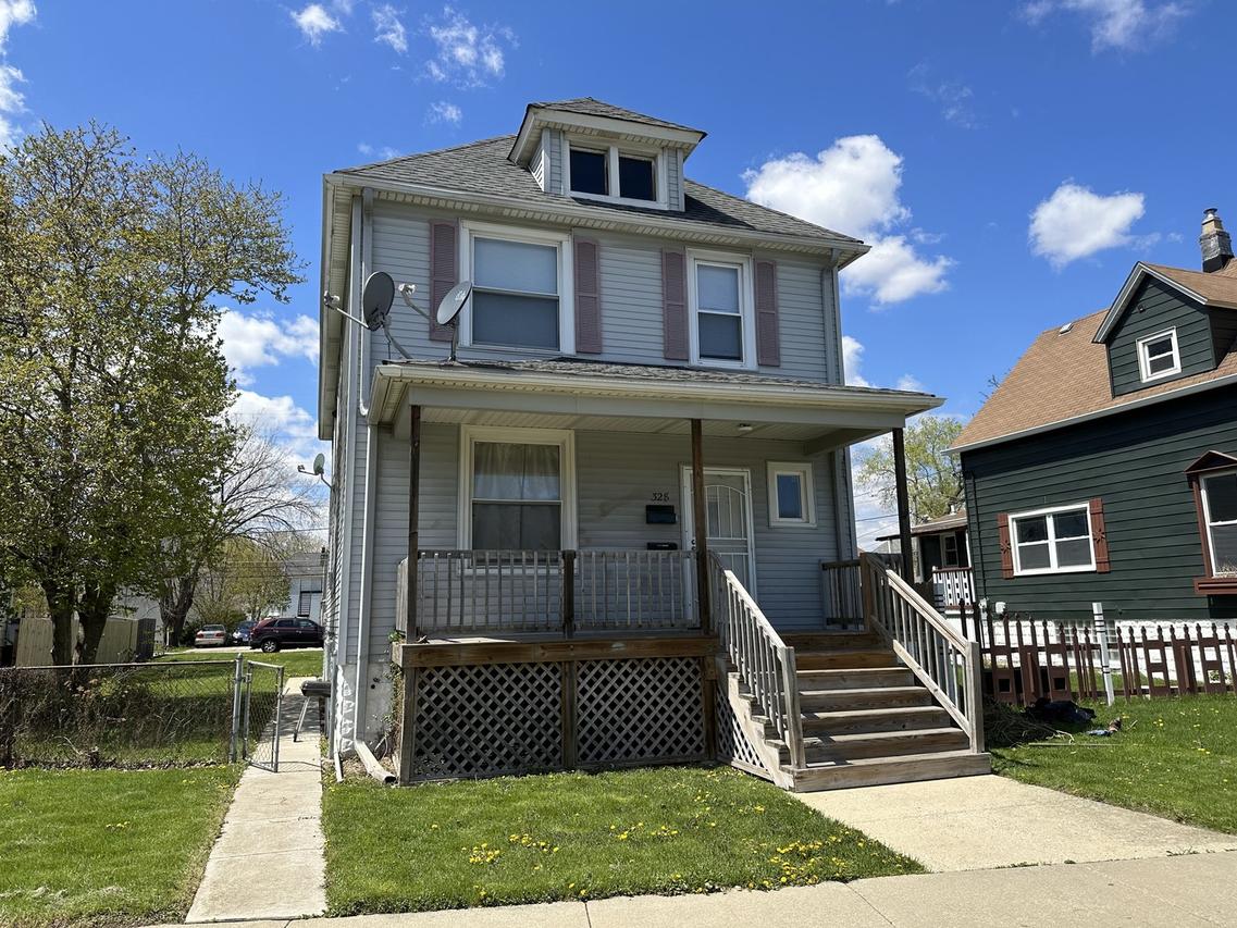 328 27th Ave., Bellwood, IL 60104