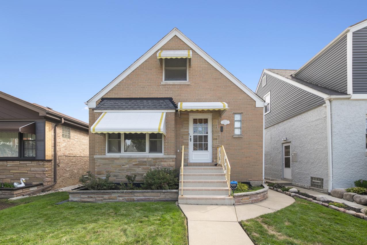 3721 N Octavia Ave., Chicago, IL 60634
