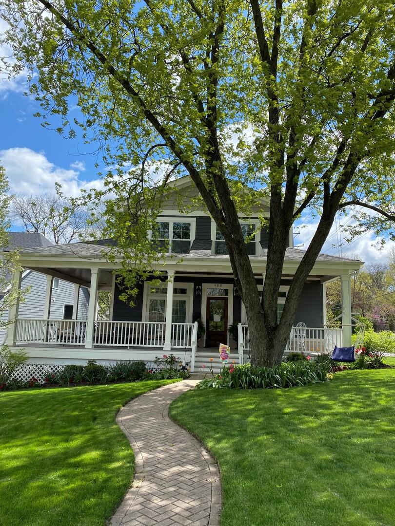 488 S Columbia St., Naperville, IL 60540