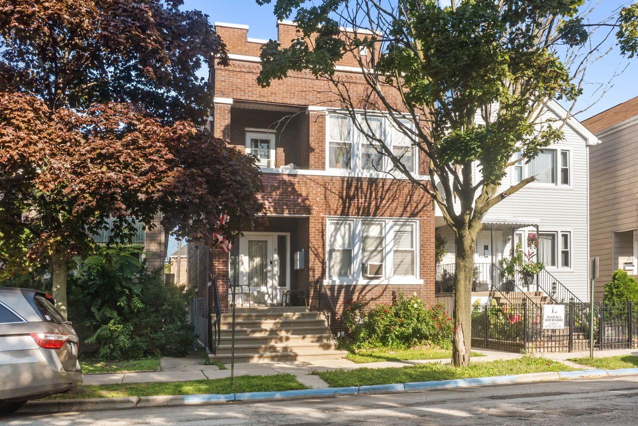 1311 S 50th Ave., Cicero, IL 60804