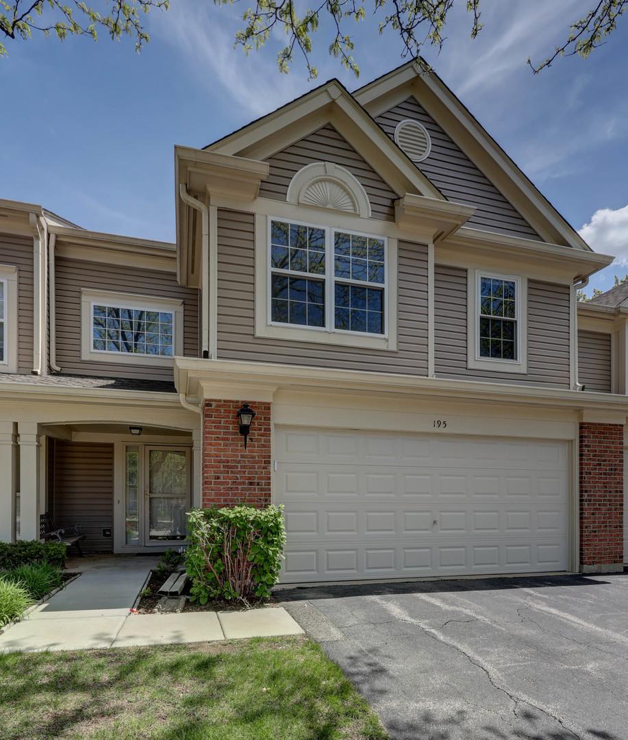 195 Island Ct., Schaumburg, IL 60193