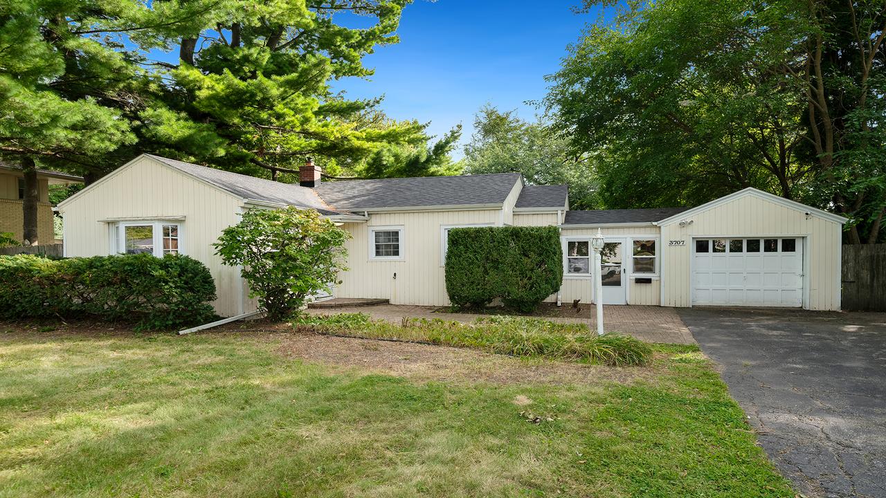 3707 Guilford Rd., Rockford, IL 61107
