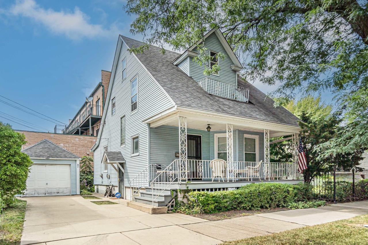 4744 N Kilbourn Ave., Chicago, IL 60630