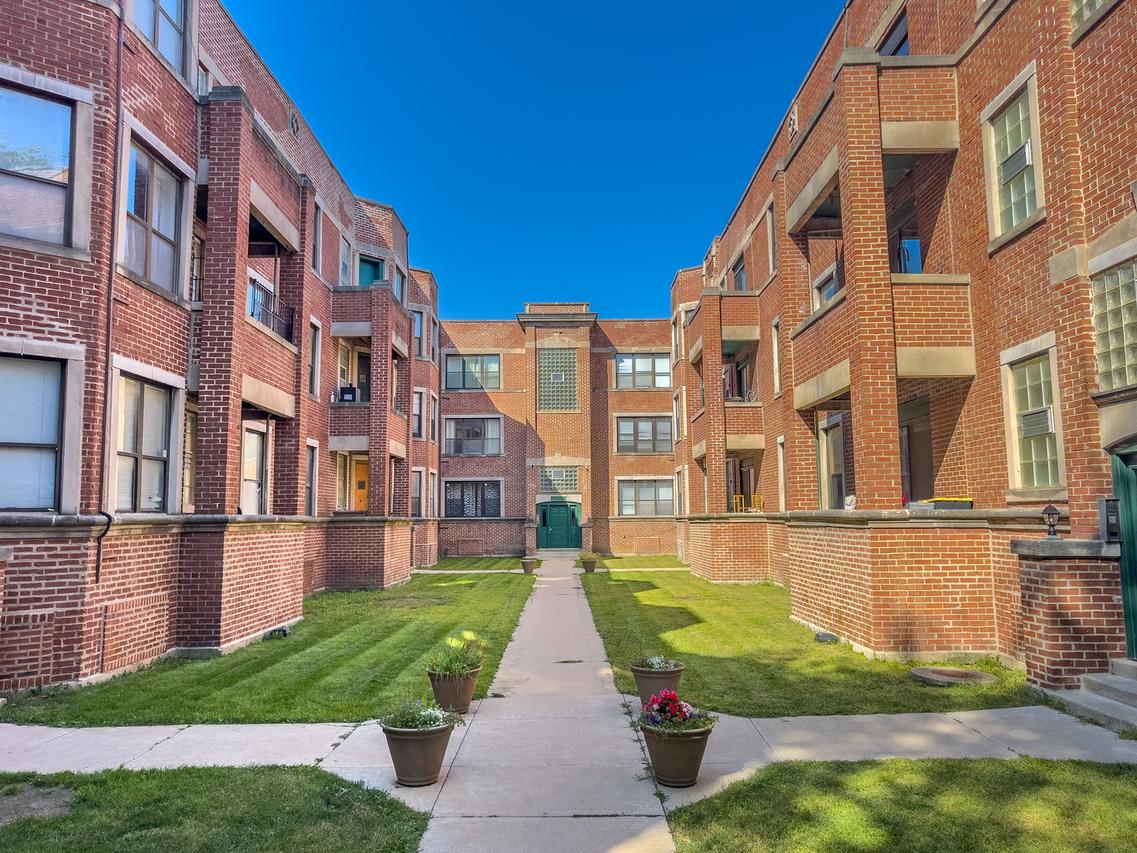 6104 S Dorchester Ave. #3N, Chicago, IL 60637