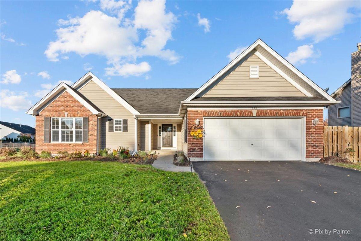 583 Bayfield Dr., Dekalb, IL 60115