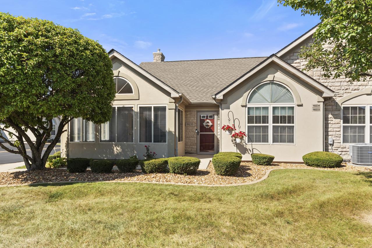18233 Murphy Cir., Tinley Park, IL 60487