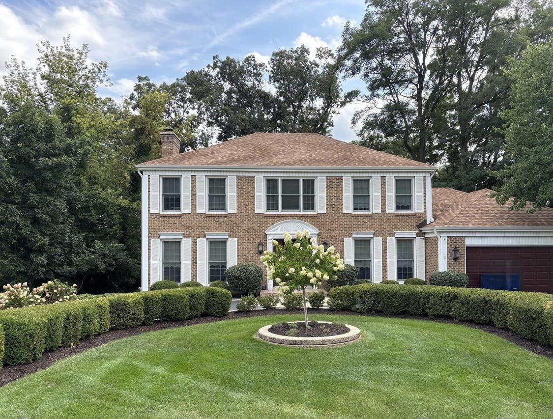 42W439 Sylvan Ln., St. Charles, IL 60175