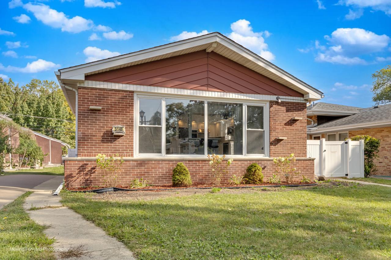 5148 Coyle Ave., Skokie, IL 60077