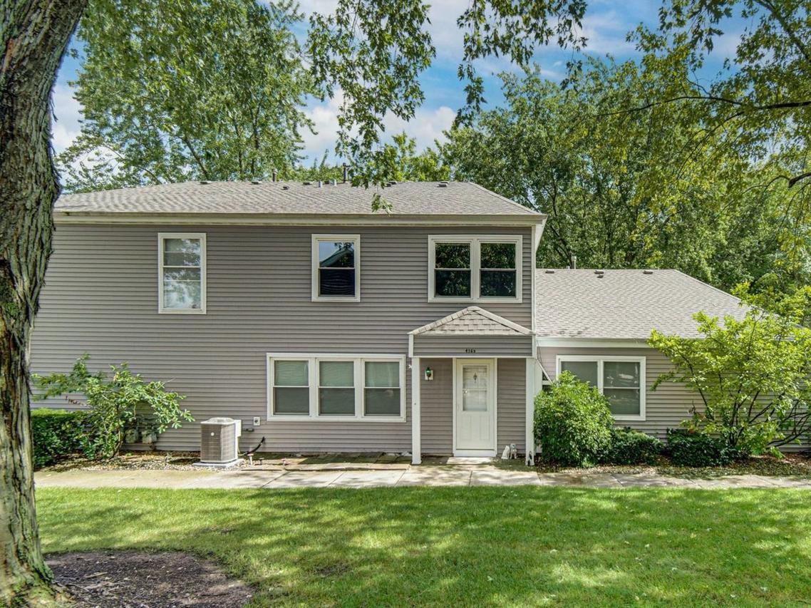 416 Manor Ct. #B, New Lenox, IL 60451