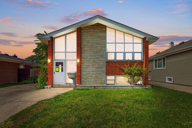 New Homes with Master Bedrooms on the 1st Floor That Attend Proviso West High School: September 6th to September 12th