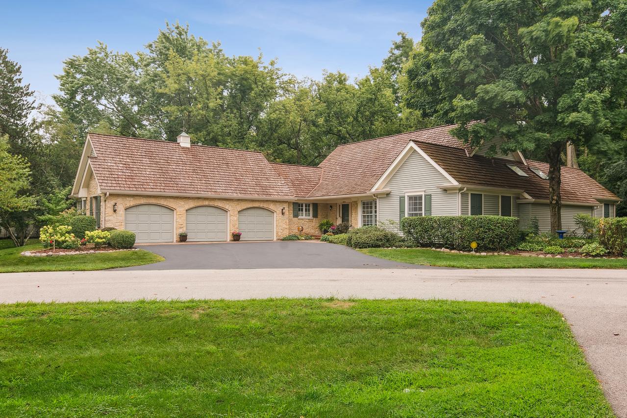 4614 Forest Way Cir., Long Grove, IL 60047