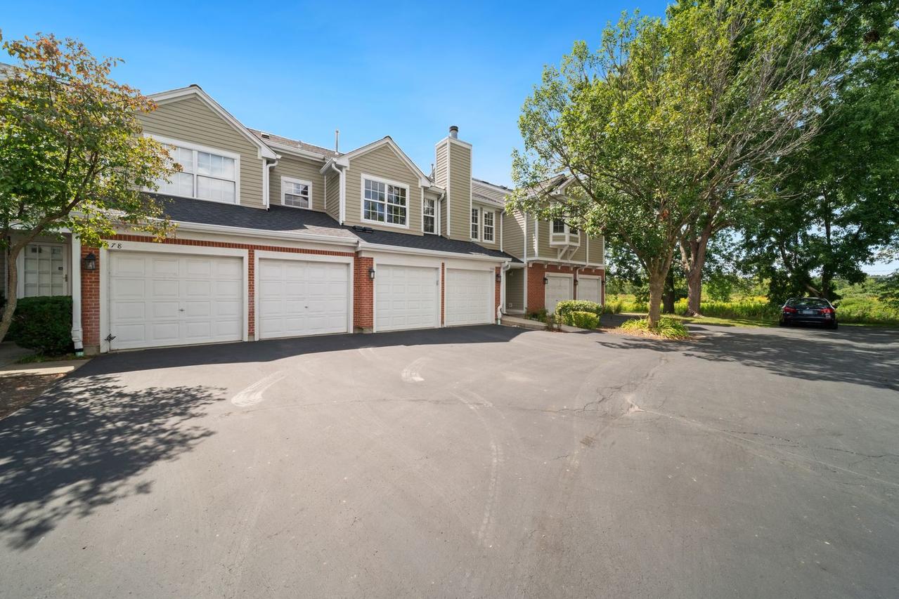 580 Muskegan Ct., Vernon Hills, IL 60061
