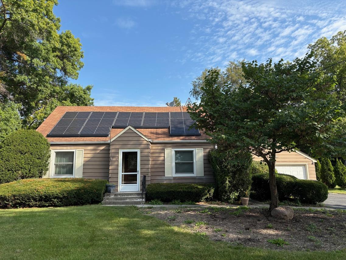 28W544 Rogers Ave., Warrenville, IL 60555
