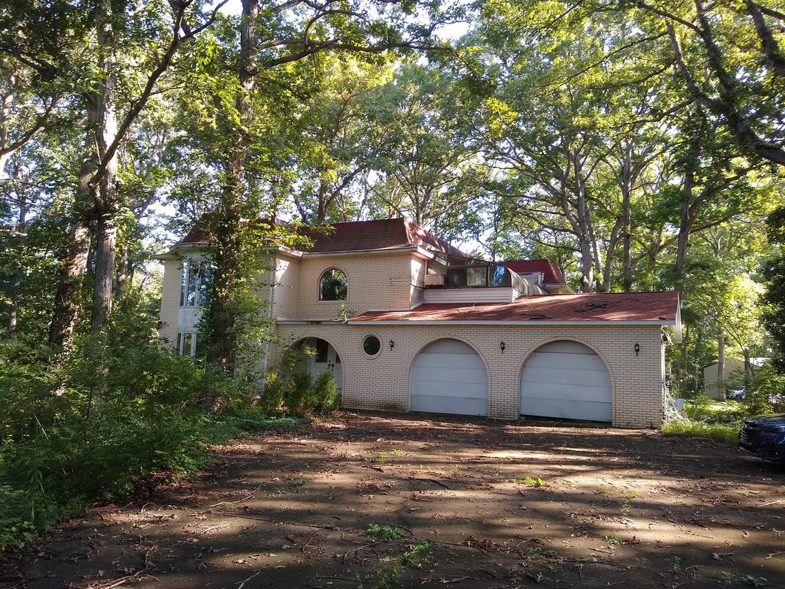 16218 N Country Estates Rd., Effingham, IL 62401