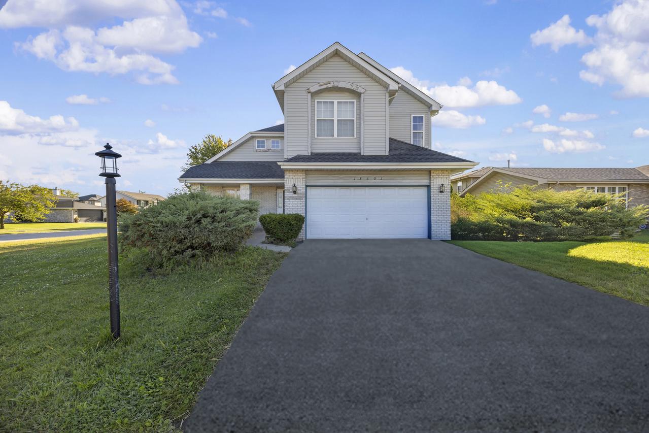 18601 Walnut Ave., Country Club Hills, IL 60478