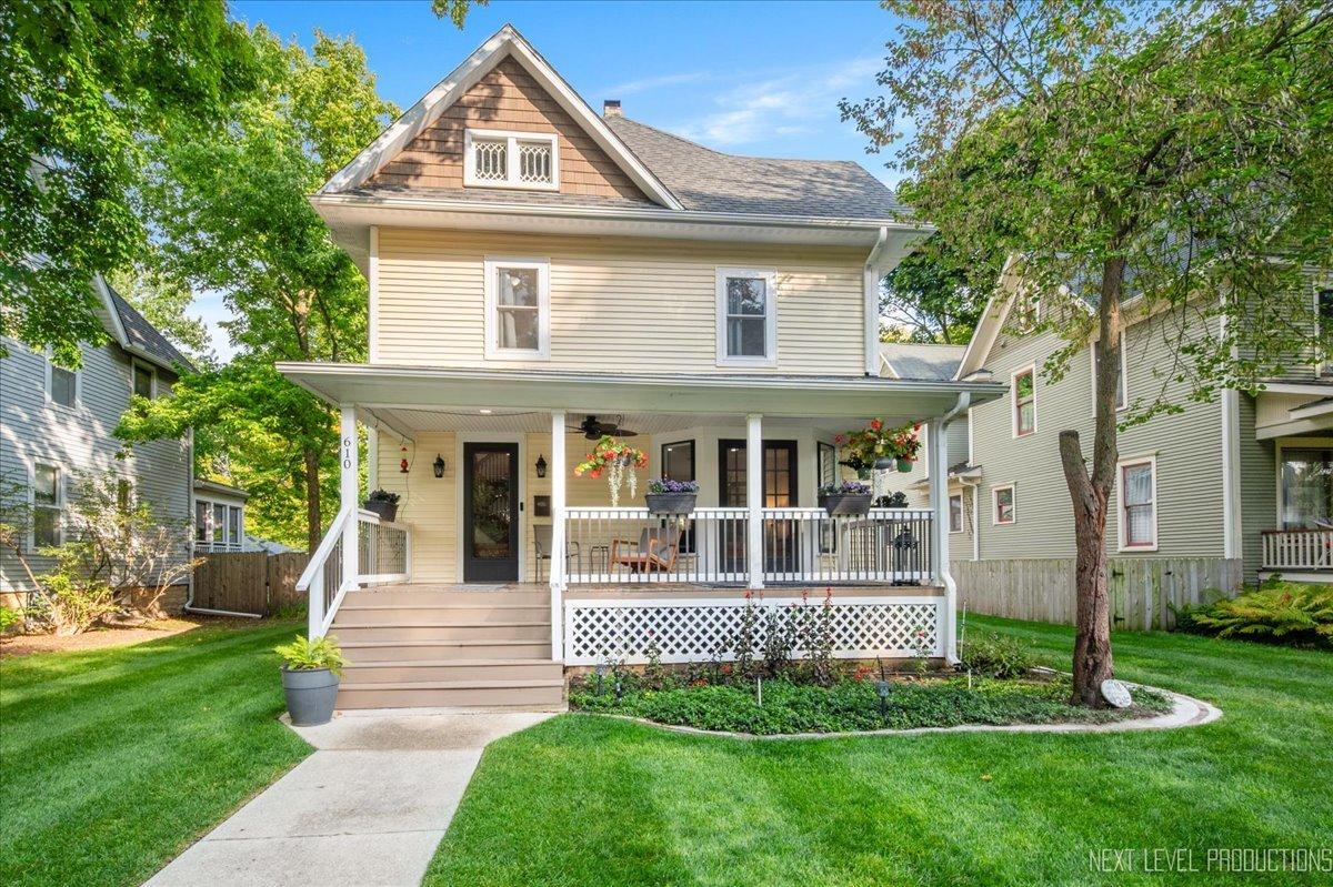 610 S 2nd St., Dekalb, IL 60115