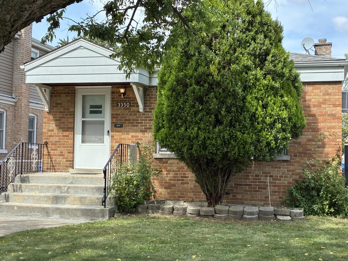 3350 W 114th St., Chicago, IL 60655