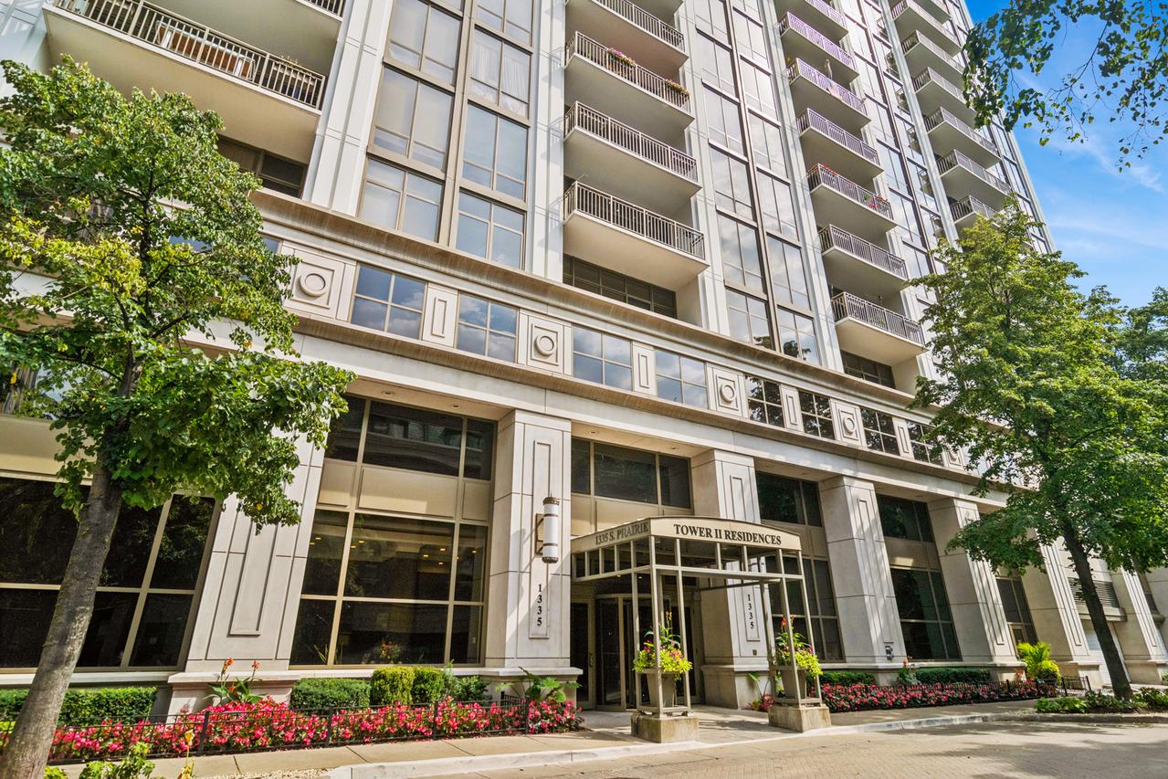 1335 S Prairie Ave. #1406, Chicago, IL 60605