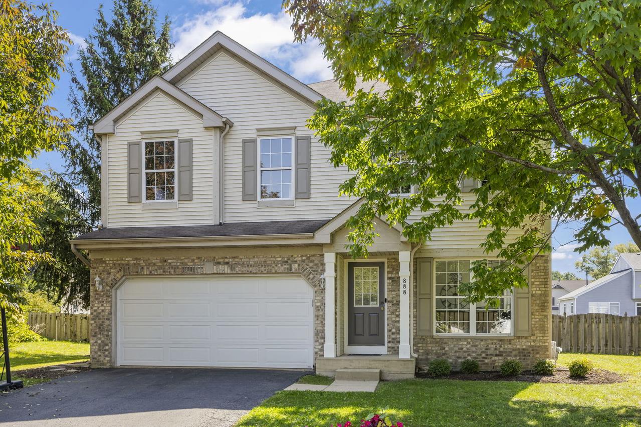 888 Summerhill Dr., Aurora, IL 60506