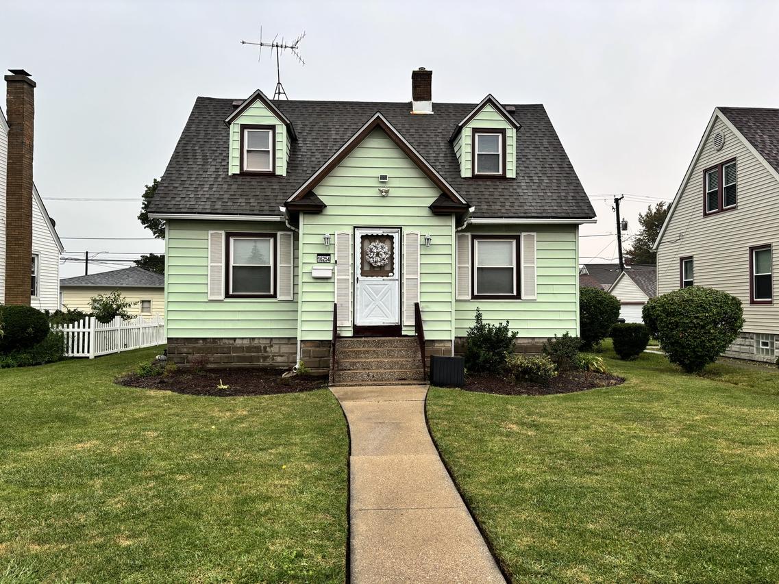 16254 Prairie Ave., South Holland, IL 60473