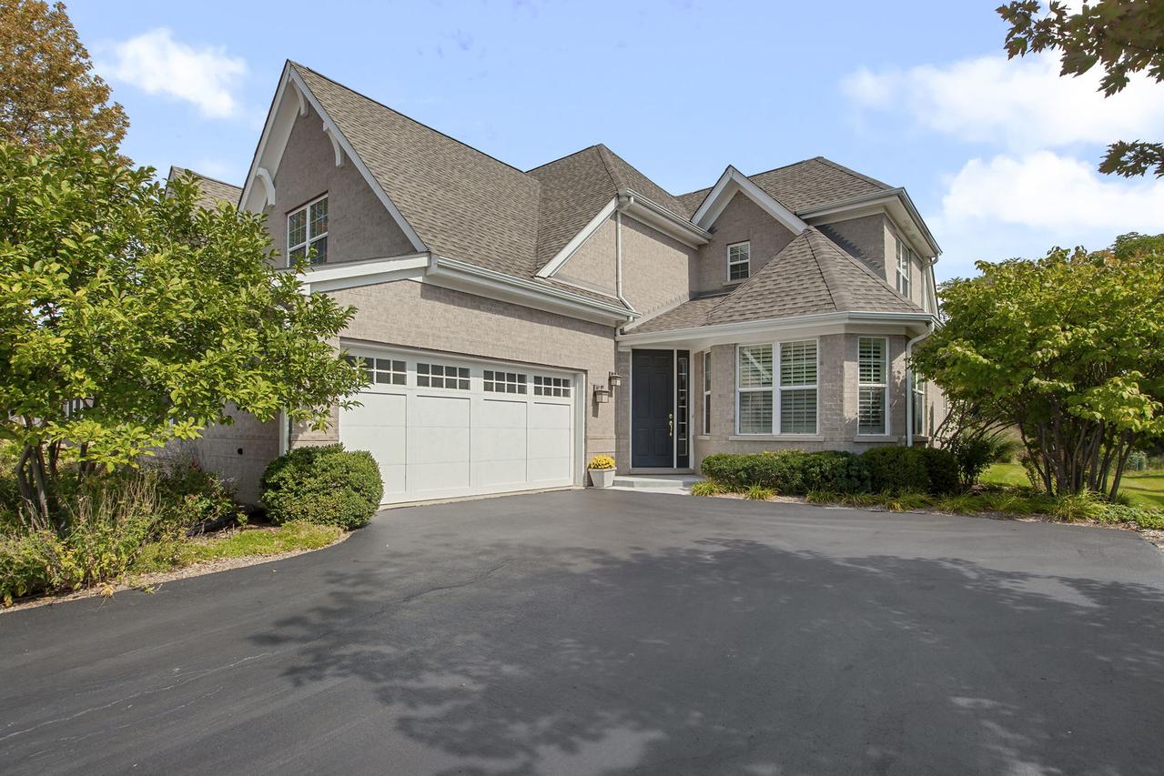 2162 Washington Dr., Northbrook, IL 60062