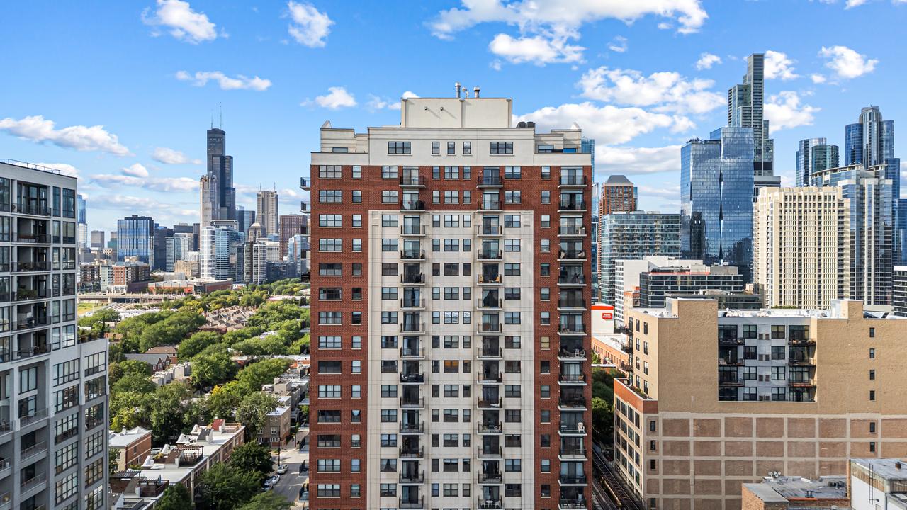 1529 S State St. #18B, Chicago, IL 60605