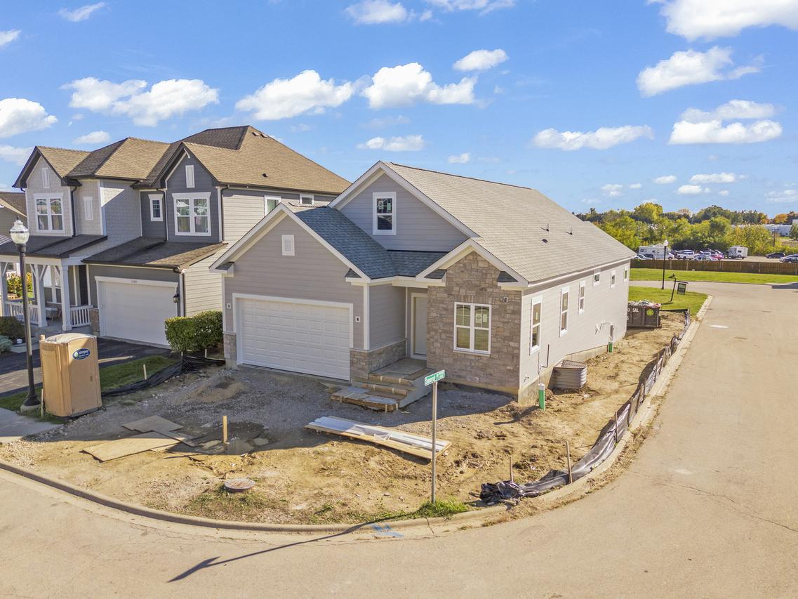 1431 Somerset Pl., Barrington, IL 60010