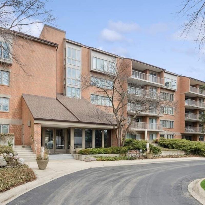 [Address Hidden by Seller], Park Ridge, IL 60068