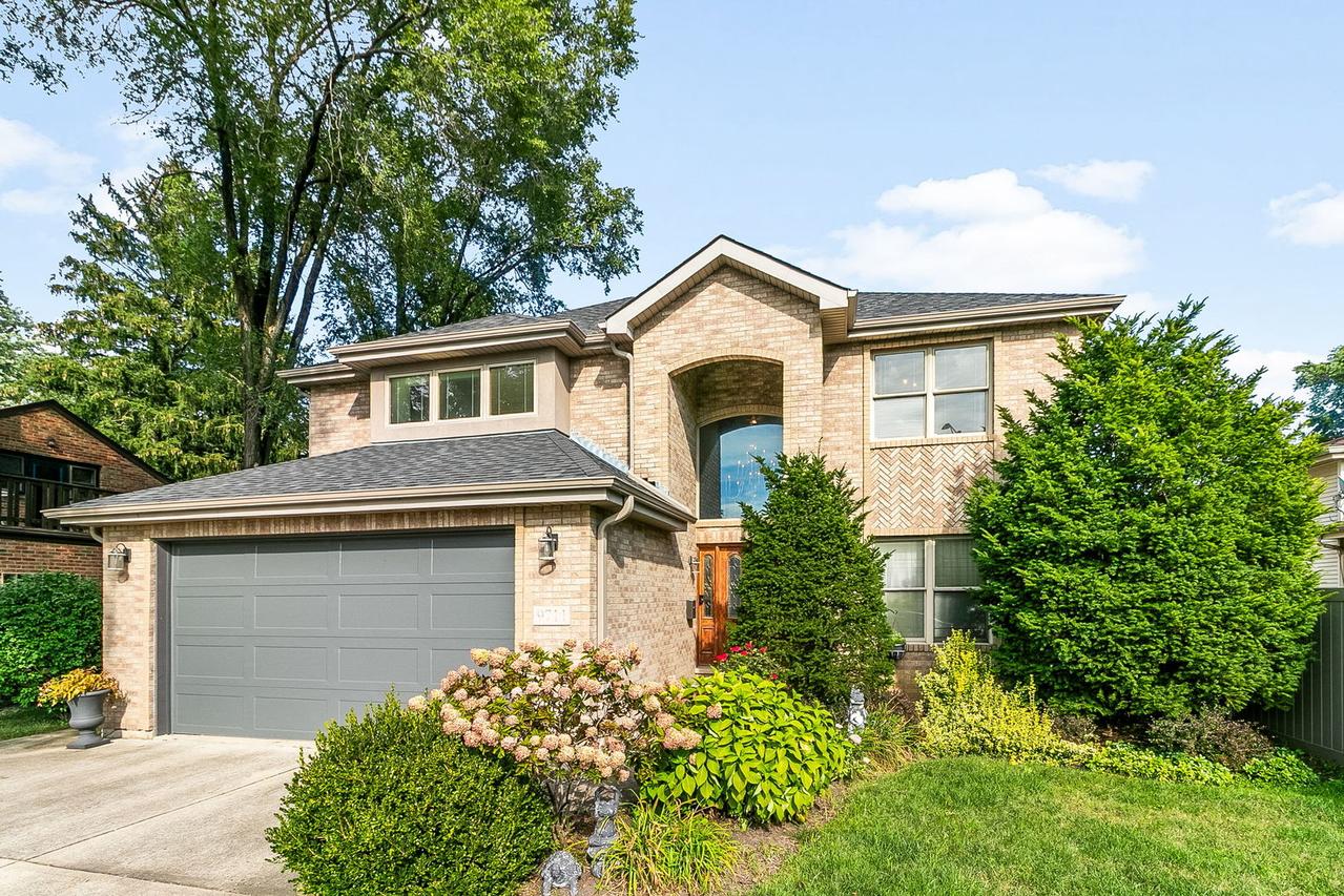 9711 Tulley Ave., Oak Lawn, IL 60453