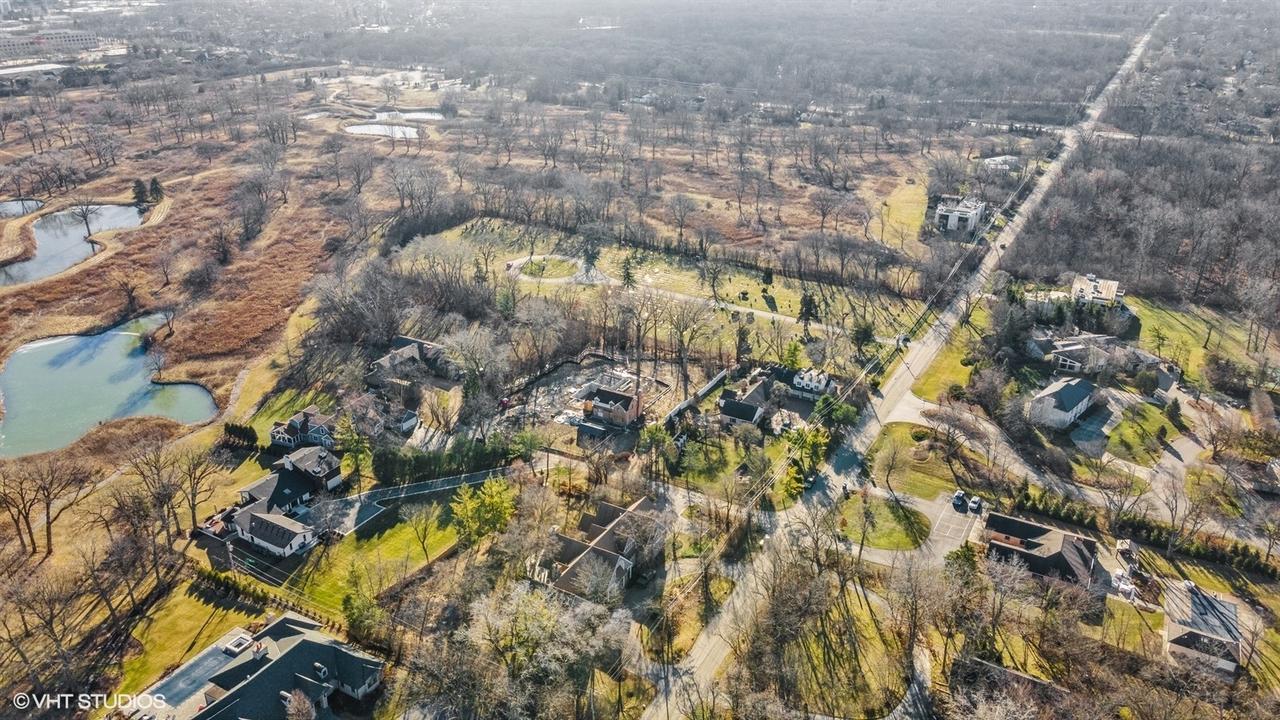 535 Fairway Ln., Northbrook, IL 60062