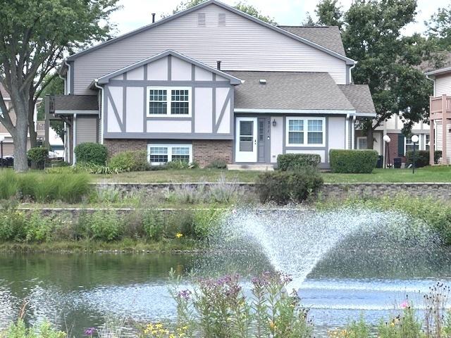 311 Cherrywood Ct., Vernon Hills, IL 60061