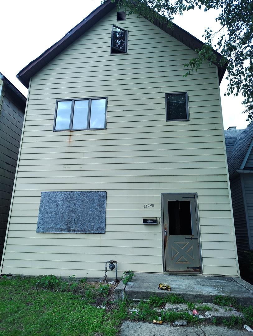 13248 S Carondolet Ave., Chicago, IL 60633