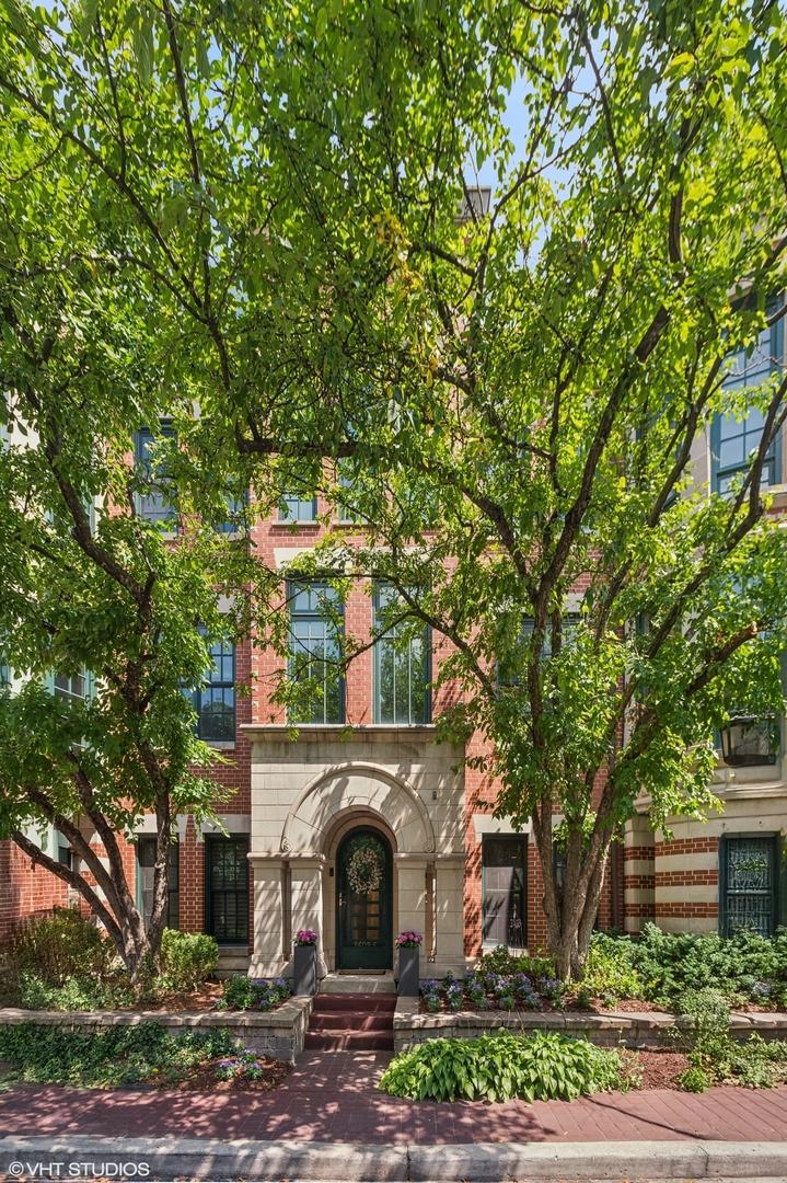 2609 N Greenview Ave. #F, Chicago, IL 60614