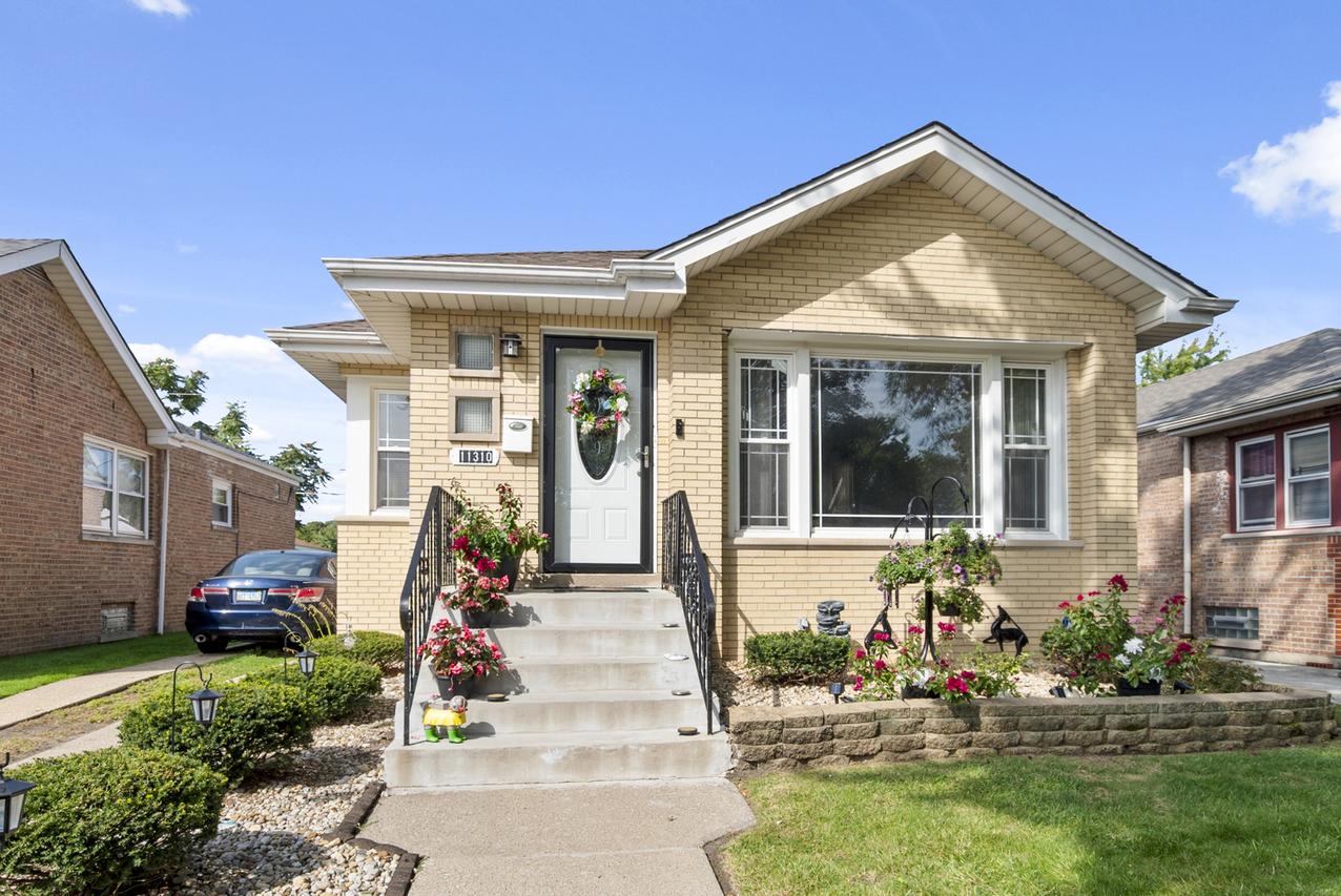 11310 S Peoria St., Chicago, IL 60628