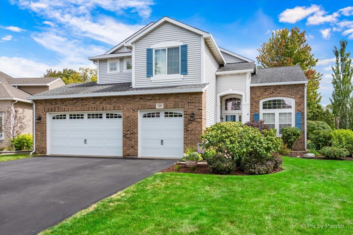 210 Ellis Rd., Lake In The Hills, IL 60156