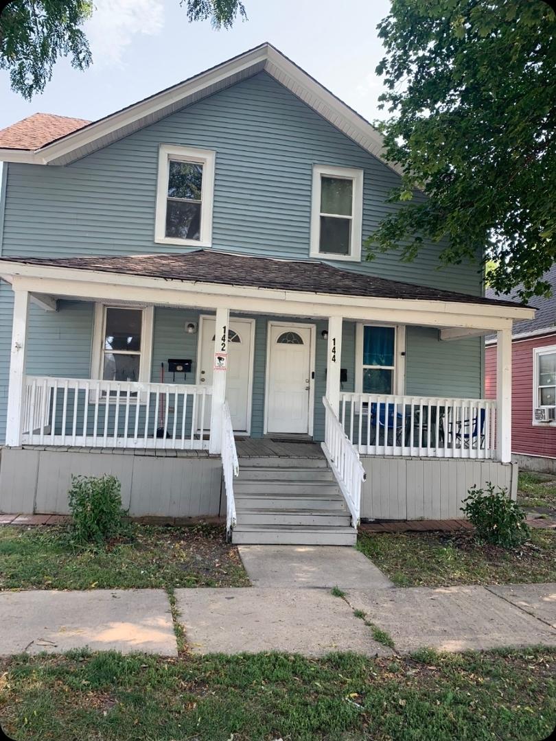 142-144 Woodlawn Ave., Aurora, IL 60506