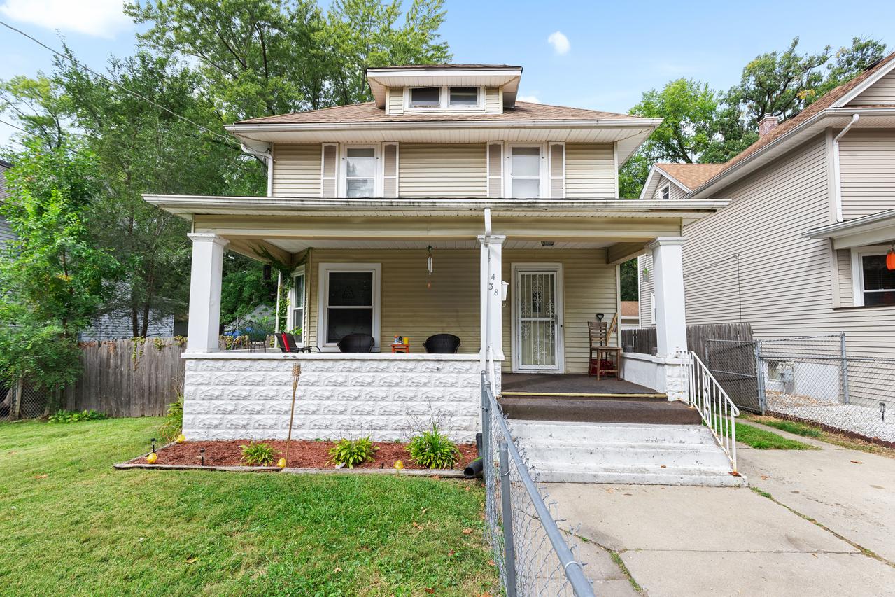 438 N Hinkley Ave., Rockford, IL 61101