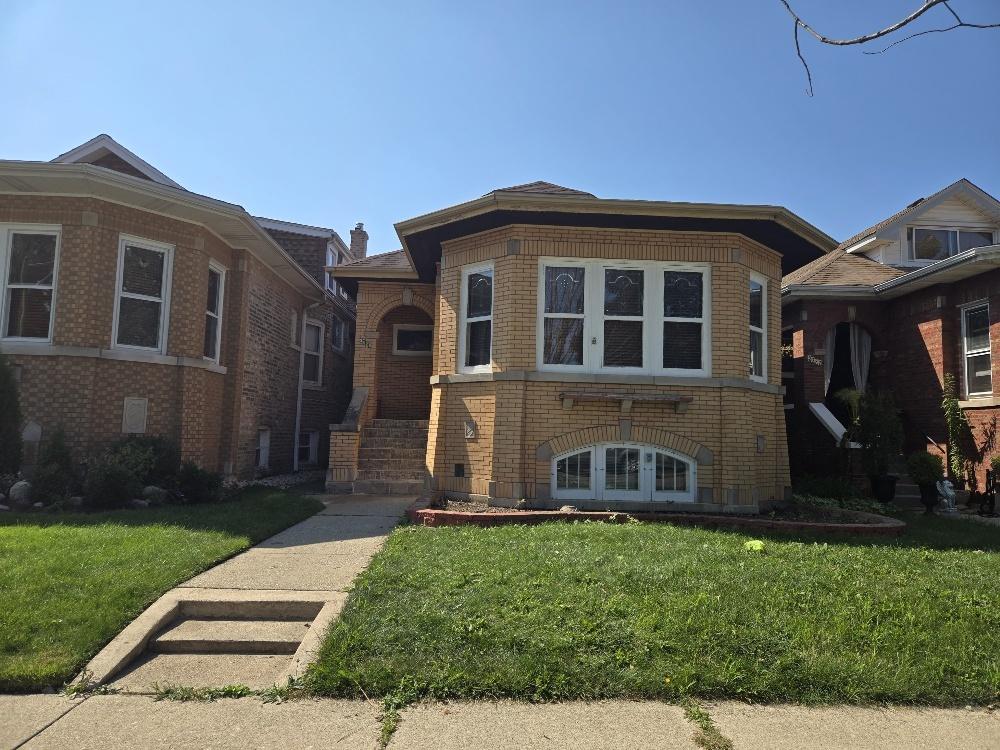 3020 N Nagle Ave., Chicago, IL 60634