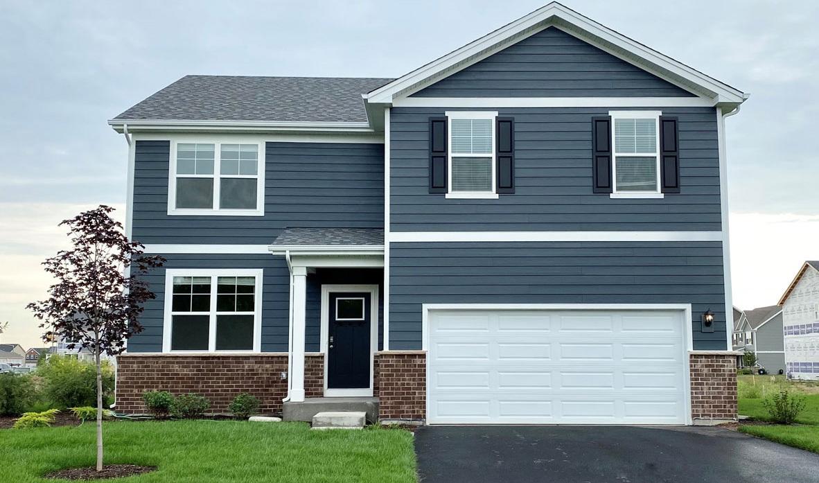 1205 Inkberry Ln., Hampshire, IL 60140