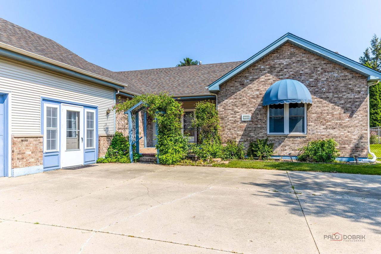 3206 Turnberry Dr., Mchenry, IL 60050