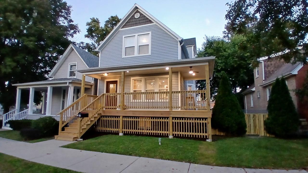 3003 Wesley Ave., Berwyn, IL 60402