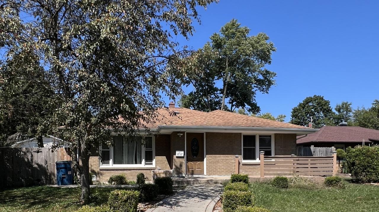 1717 Greenview Ave., Kankakee, IL 60901
