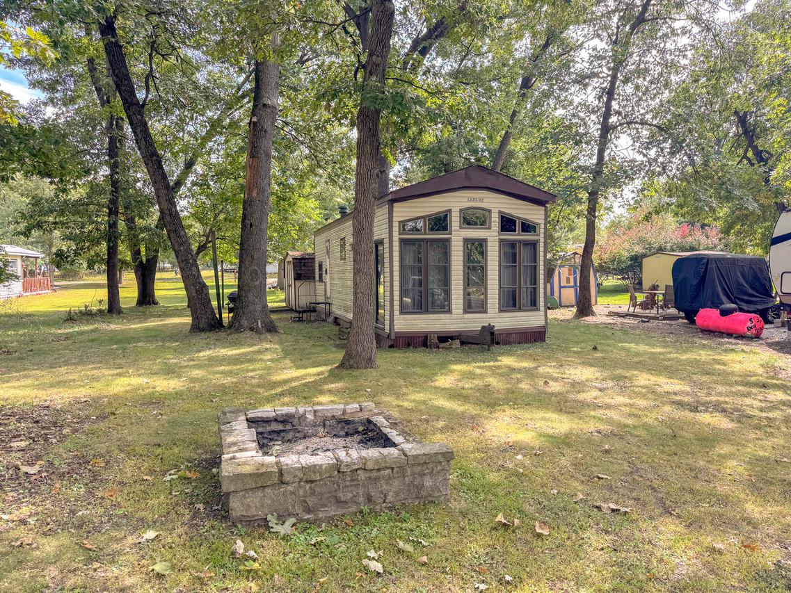 5/58 Woodhaven, Sublette, IL 61367