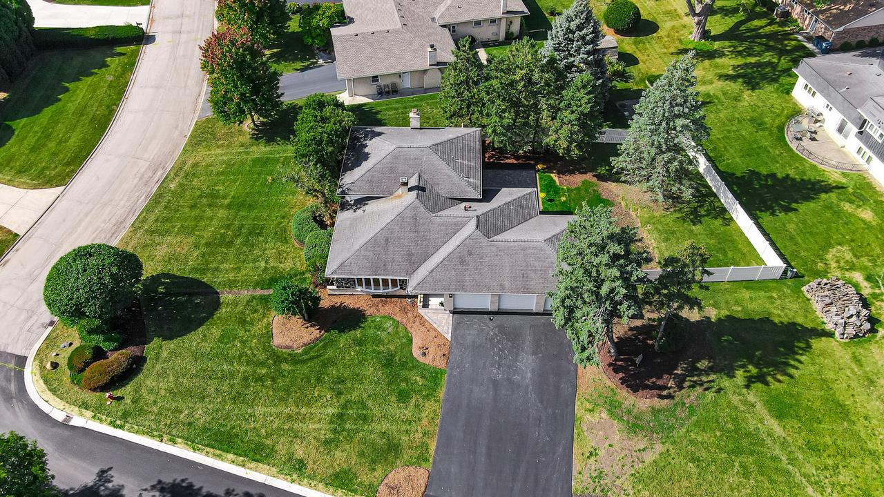 12900 S Seneca Rd., Palos Heights, IL 60463