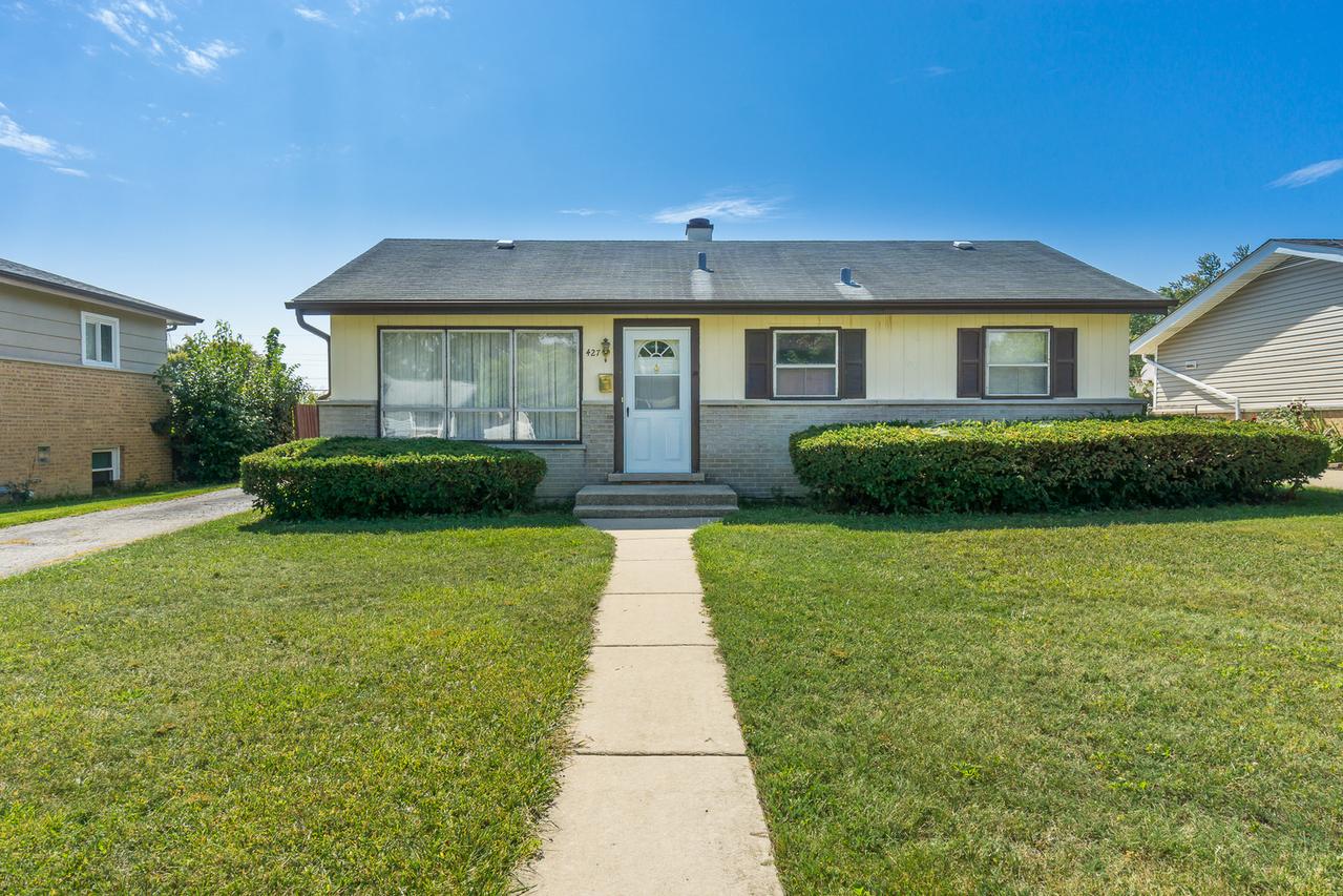 427 W Moreland Ave., Addison, IL 60101