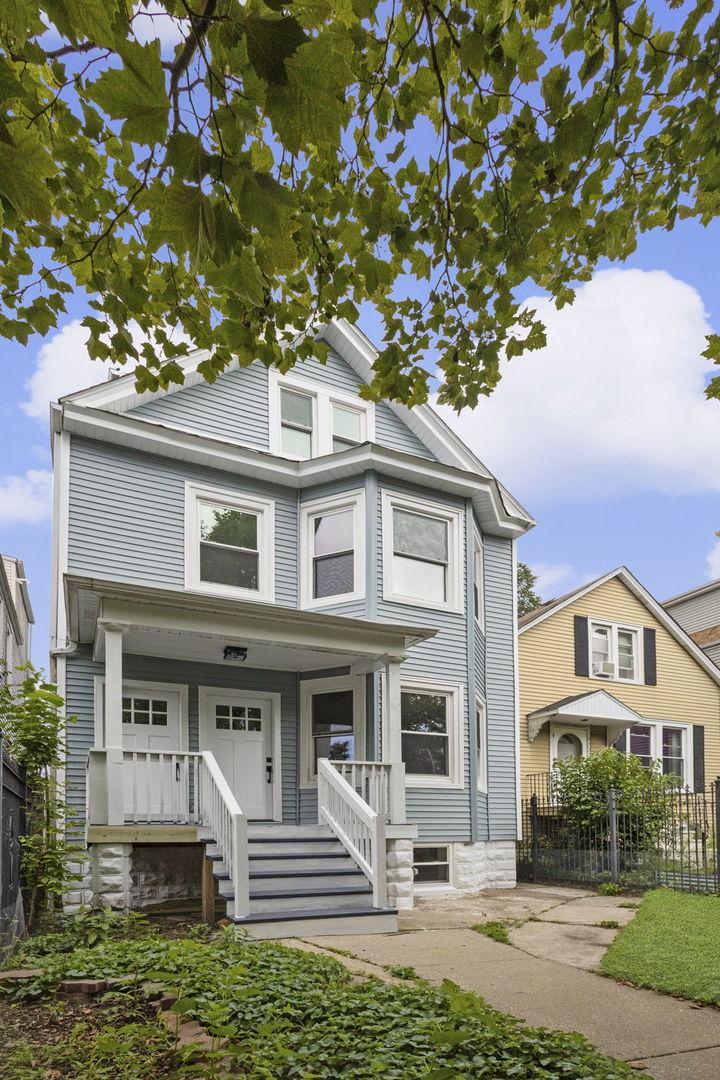 6129 N Ravenswood Ave., Chicago, IL 60660
