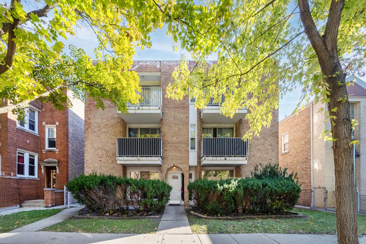 5627 N Kimball Ave. #3B, Chicago, IL 60659